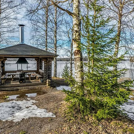 Vuorihuoneistot 510 By Interhome ساستاملا